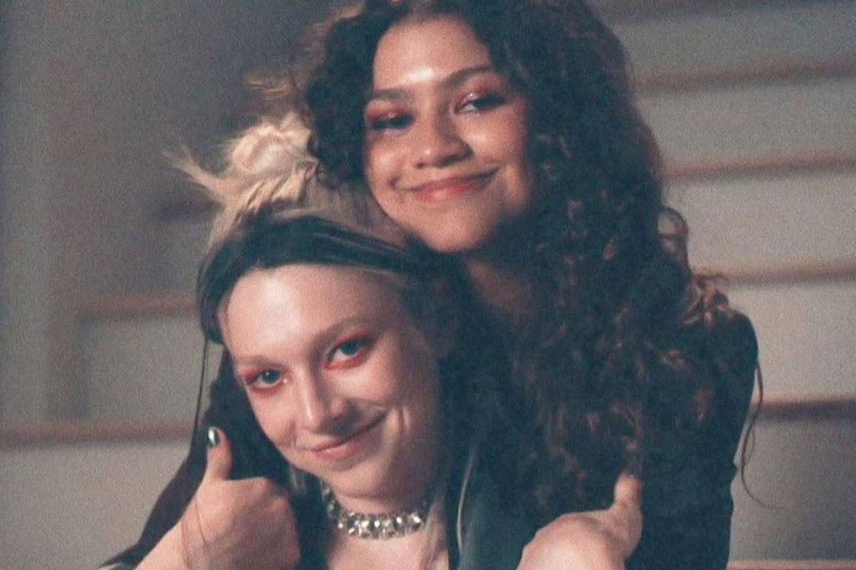 Euphoria Season Two: The Style Evolution Of Jules (And What It Means) -  FASHION Magazine