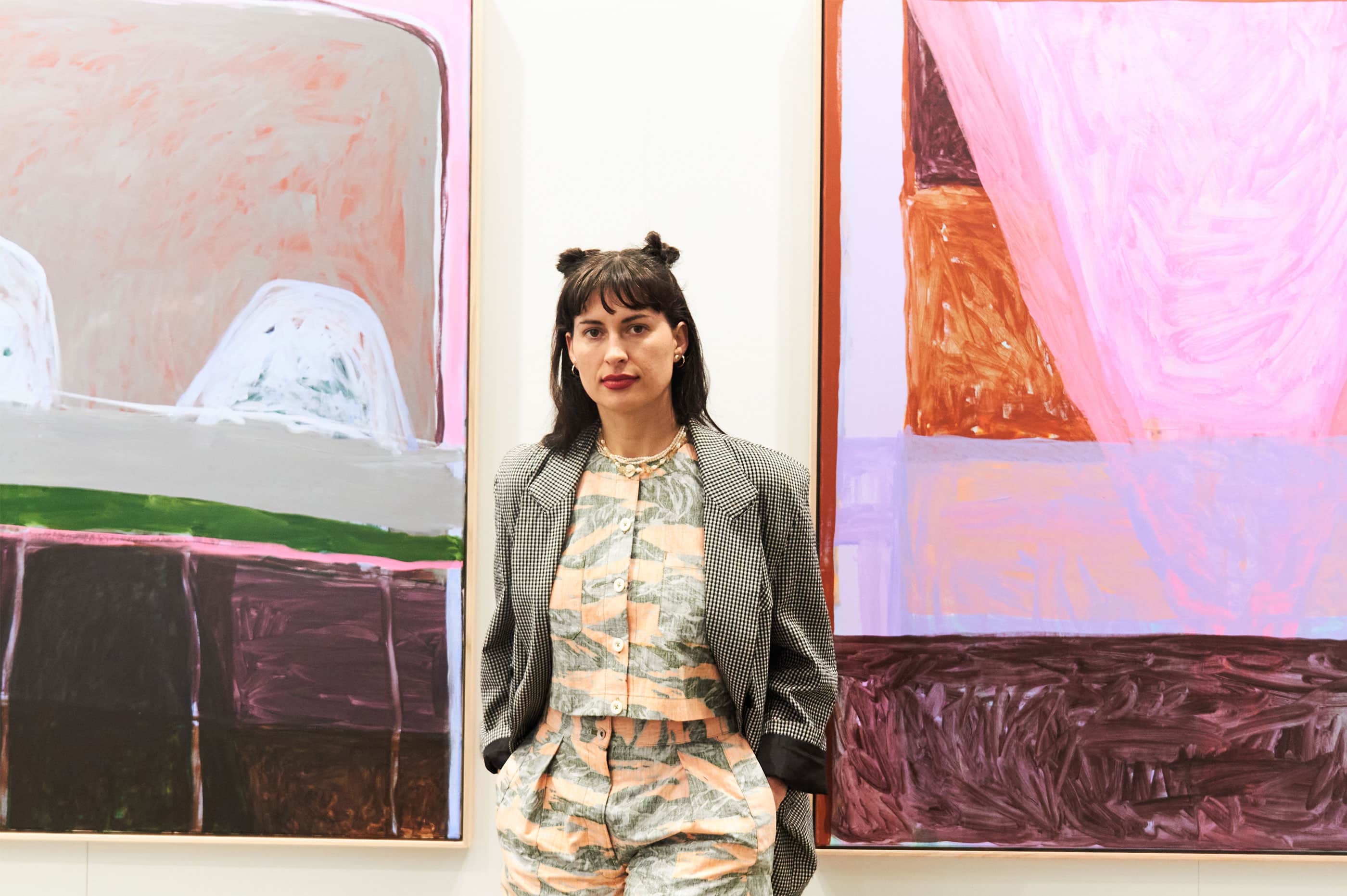 Amber Hearn (Curatorial+Co.)